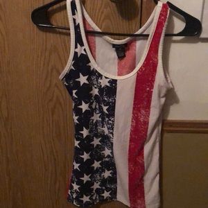 Cute tank top!